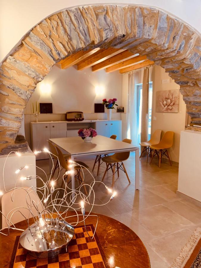 Cabane Bed And Breakfast Garlenda Exterior foto